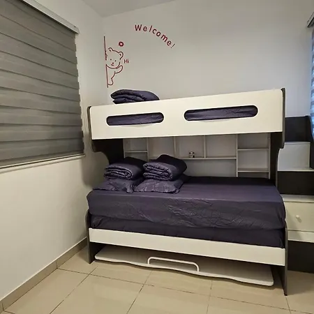Kid Fun Trion 2 Kl City 5Pax Free Shutter Bus To Mrt Lrt Kuala Lumpur Exterior photo
