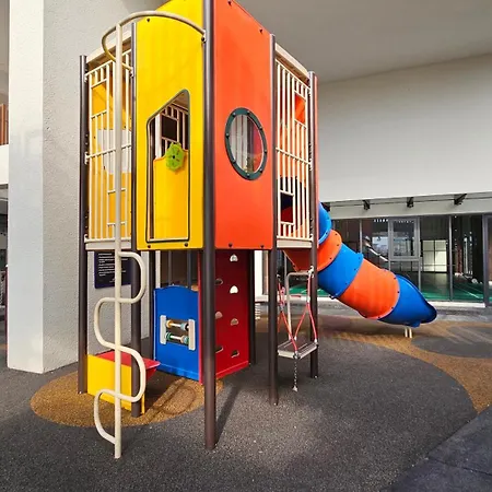 Kid Fun Trion 2 Kl City 5Pax Free Shutter Bus To Mrt Lrt Kuala Lumpur Exterior photo